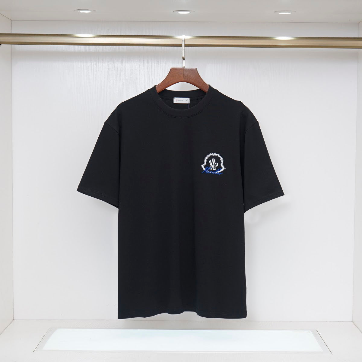 Remera Moncler - Messias Indumentaria