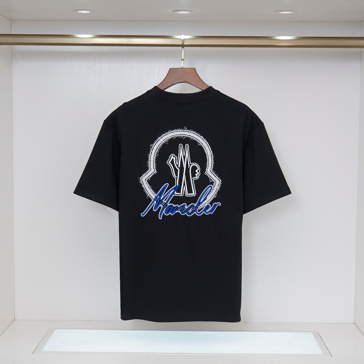 Remera Moncler - Messias Indumentaria (foto 2)
