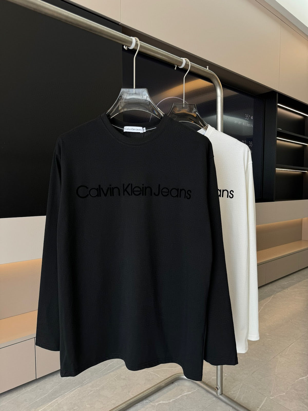 Remera Calvin Klein - Messias Indumentaria