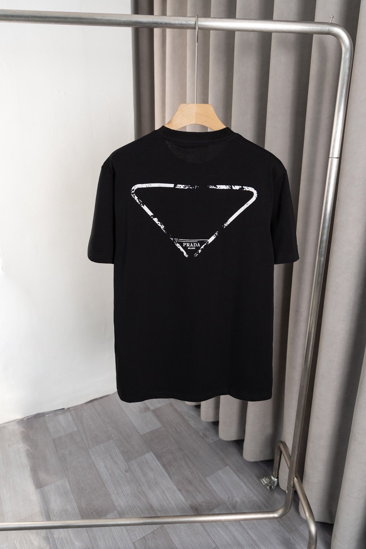 Remera Prada - Messias Indumentaria